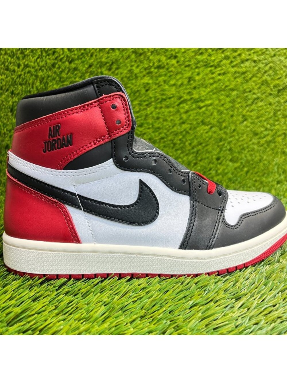 Nike Air Jordan 1 Retro High Mens Size 6 Black White Basketball Shoes Sneakers